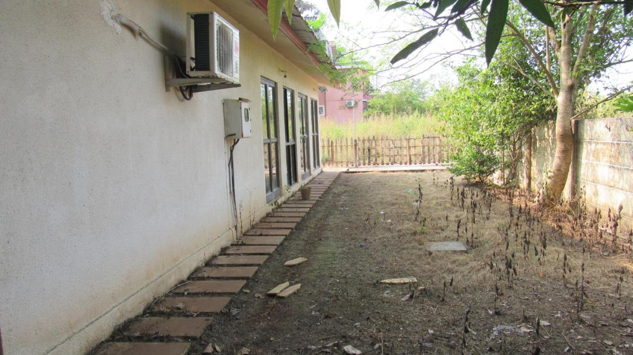 Retreat Chalets, The Nest, At Sparsh Resorts, Karjat Exteriör bild