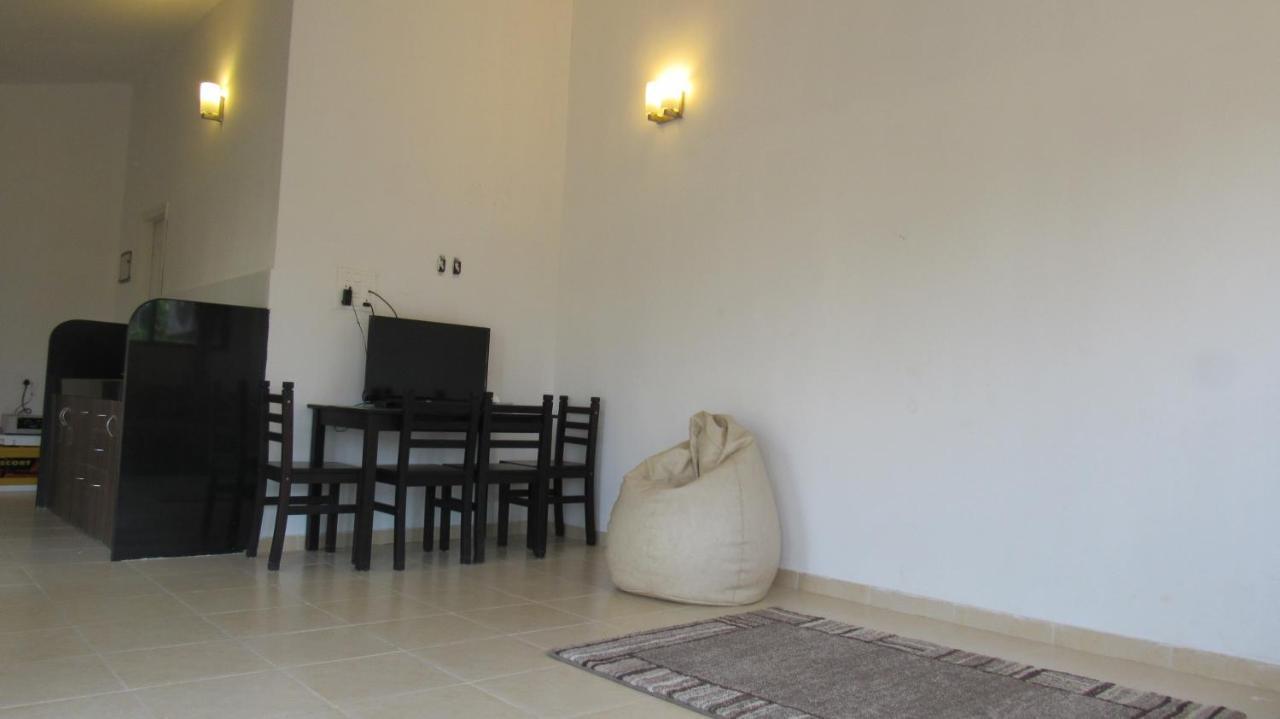 Retreat Chalets, The Nest, At Sparsh Resorts, Karjat Exteriör bild