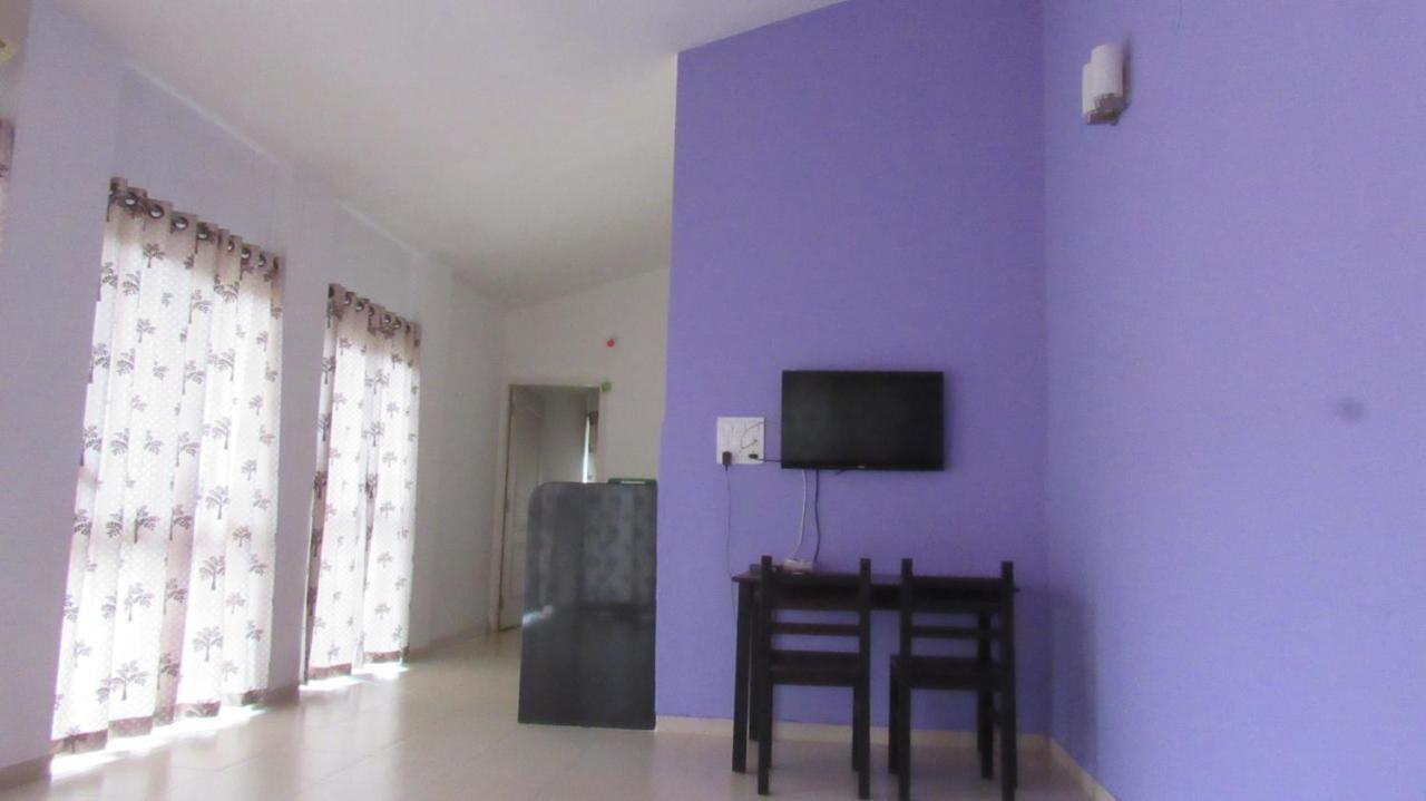 Retreat Chalets, The Nest, At Sparsh Resorts, Karjat Exteriör bild
