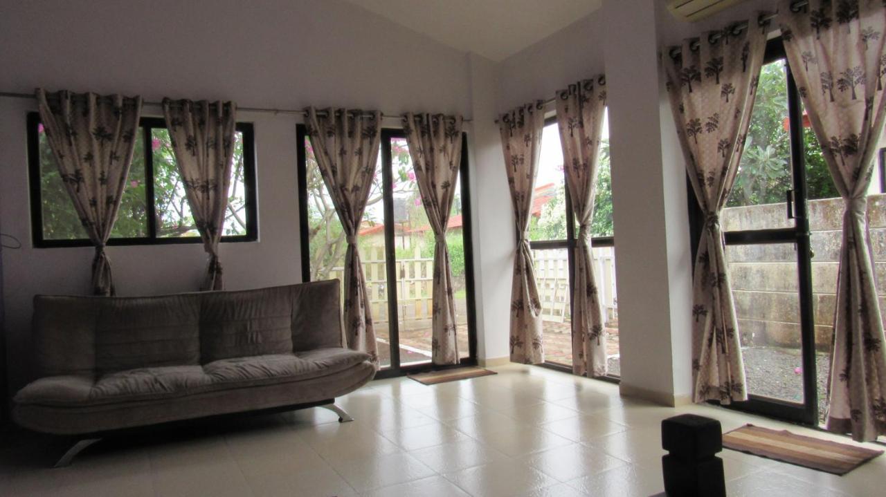 Retreat Chalets, The Nest, At Sparsh Resorts, Karjat Exteriör bild
